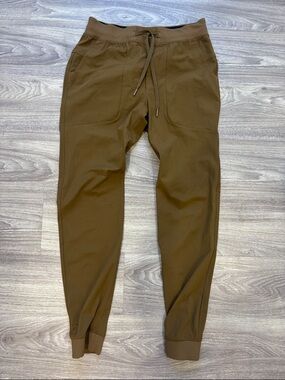 lululemon athletica Men's Olive Jogger Pants